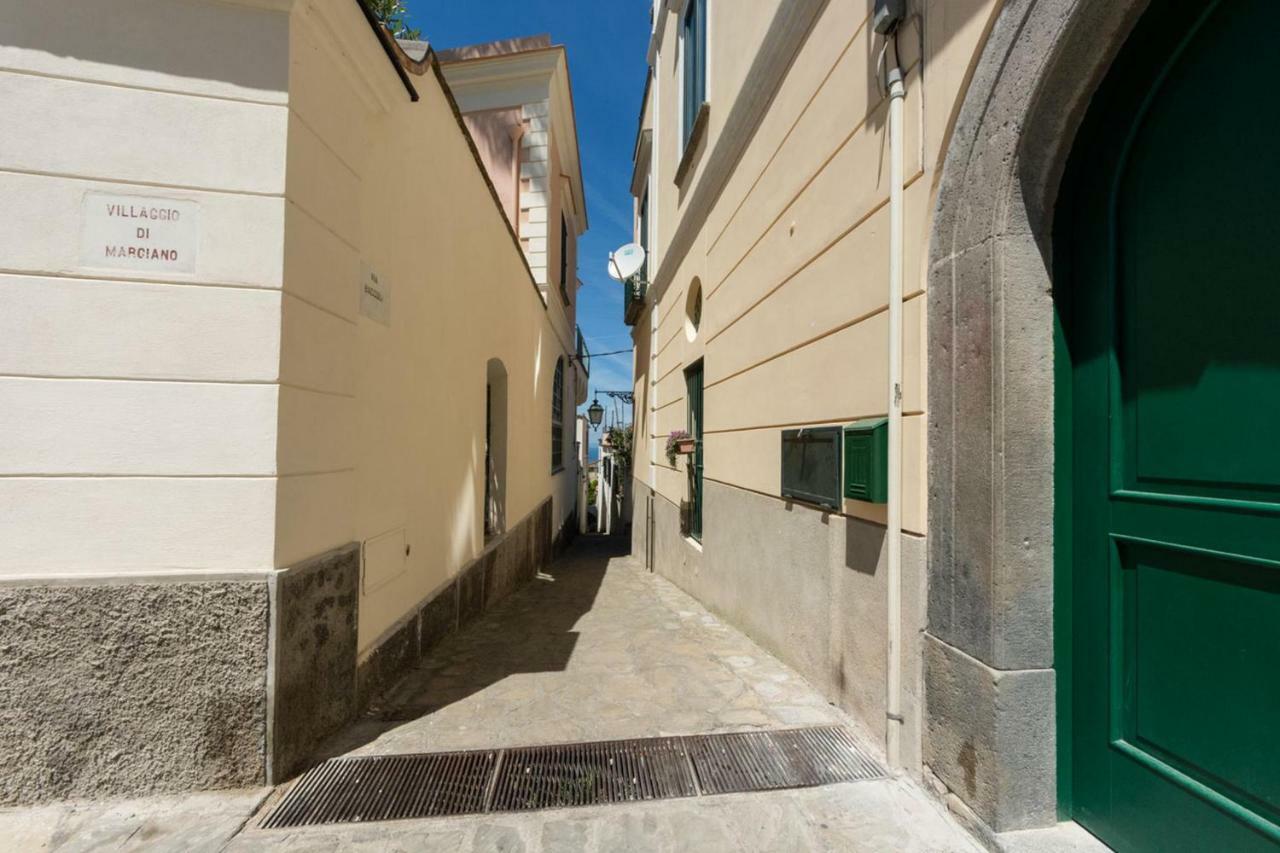 Antonelloapartments - La Farfalla Bianca Marciano Εξωτερικό φωτογραφία
